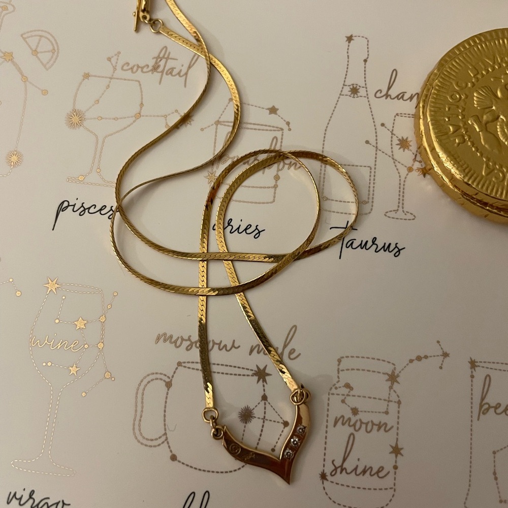 14kt solid yellow gold diamond herringbone chain necklace with box clasp closure - Picture 5 of 9